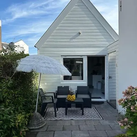 Garden House, Free Parking *