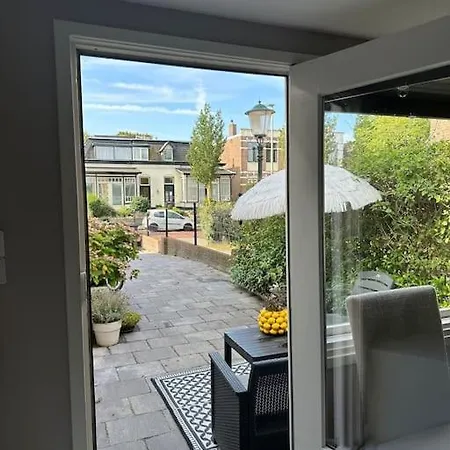 Garden House, Free Parking 赞德沃特