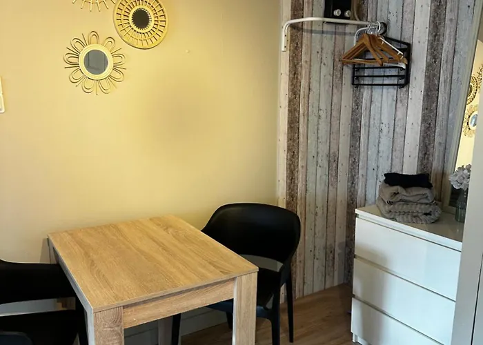 Garden House, Free Parking *